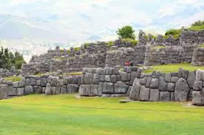Sacsayhuamán